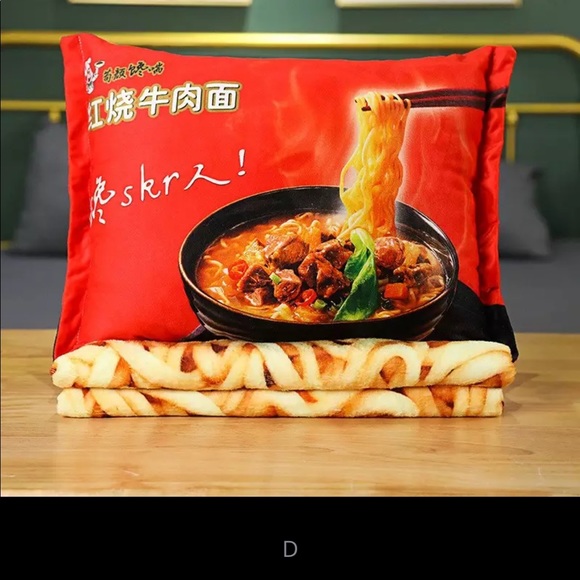 Instant Noodles Plush Pillow Blanket Noodles - Picture 6 of 7